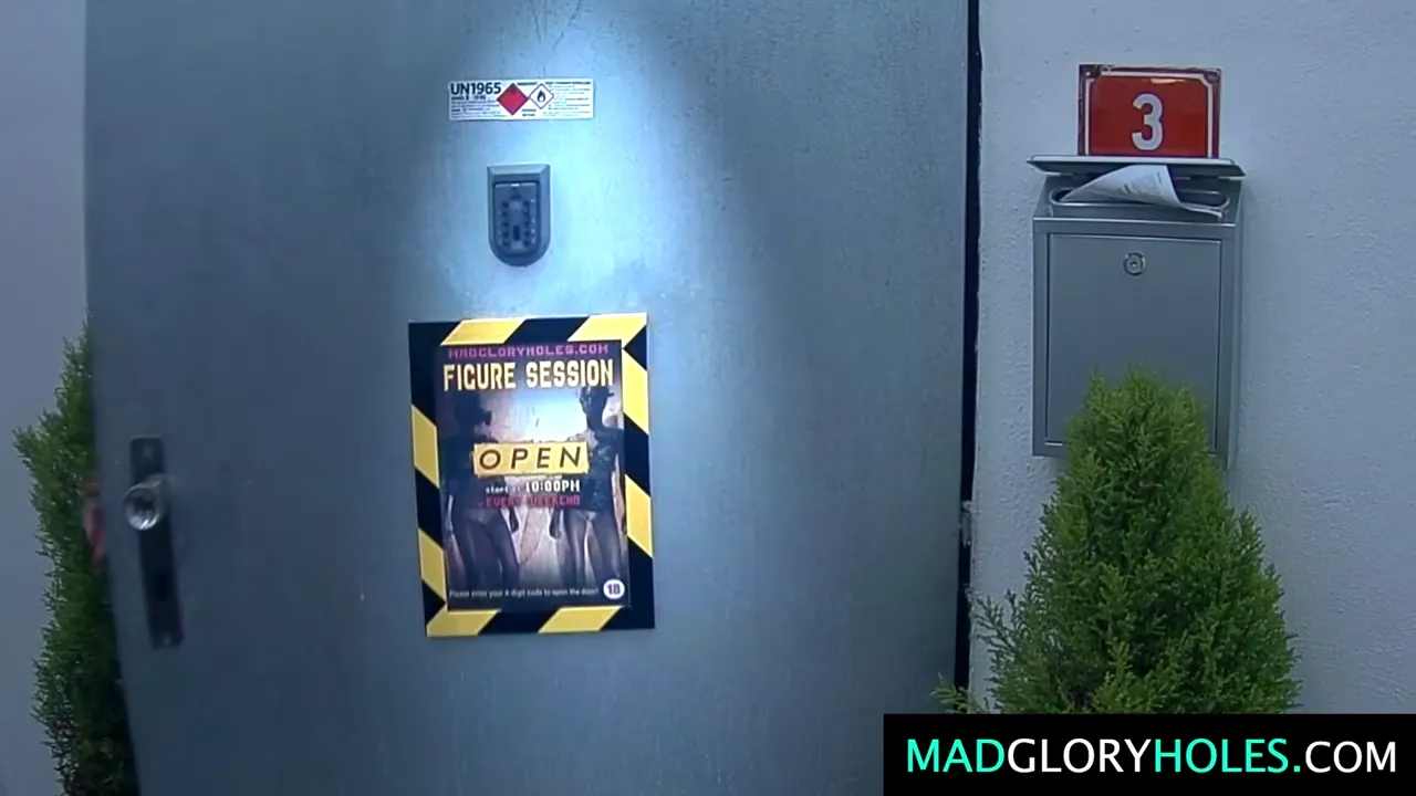 Busty MILF GangBanged in Glory Hole