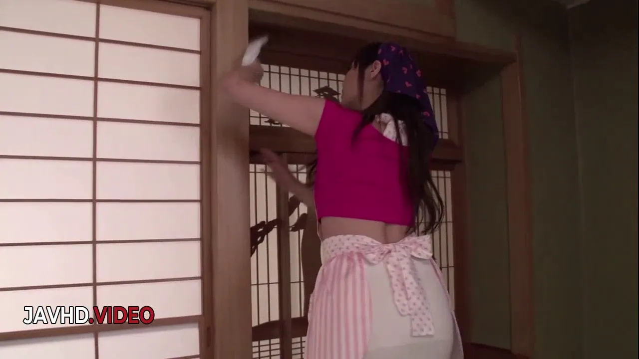 Nanami Hirose’s Insolent Asian Blowjob Performance Unleashed
