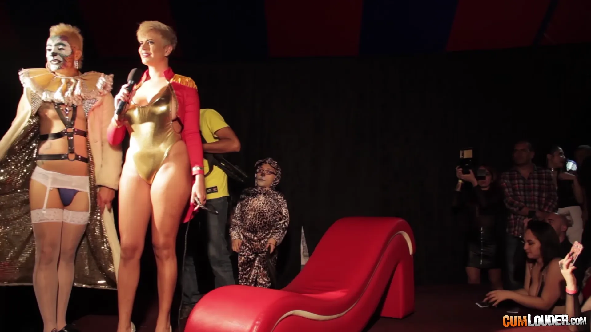 Kinky Circus