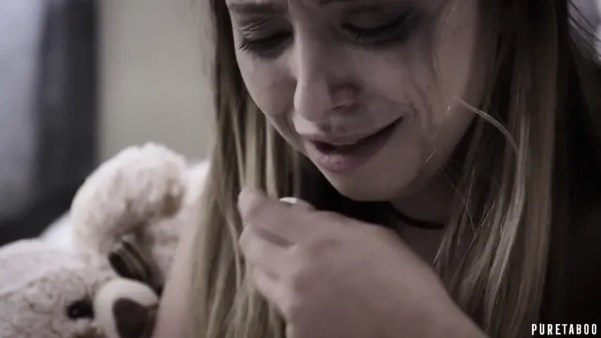 Hot Teen Quinn Wilde Gets Fucked And Remains Pregnant With Her Crazy Stepbrother