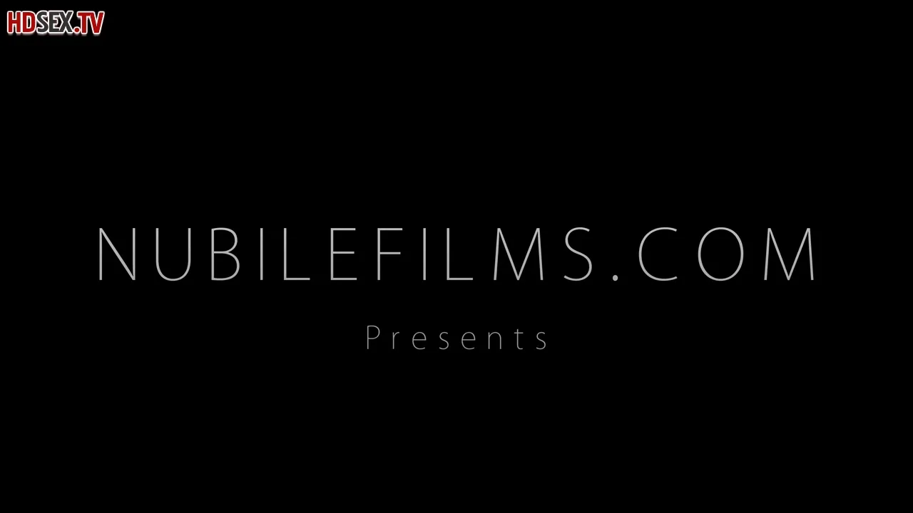 Two Girls on a Couch Deliver an Unforgettable Experience for Their Guy