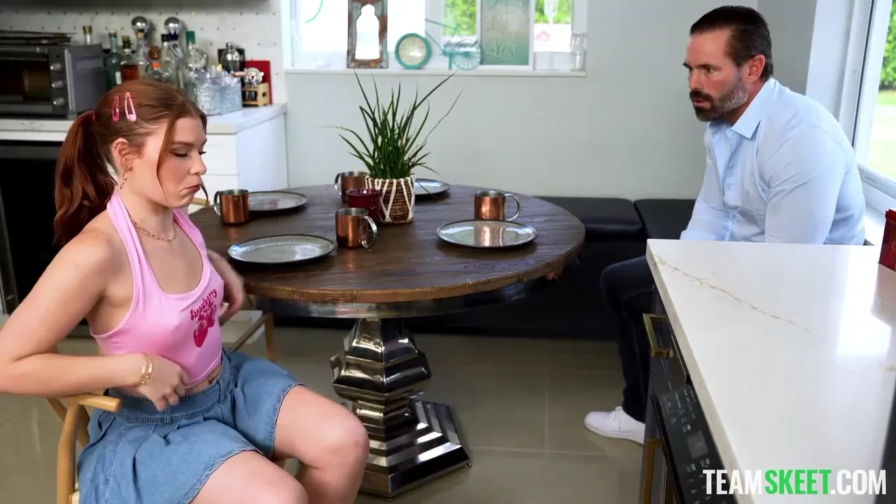 Young Stepdaughter Enjoys Steamy Oral Encounter