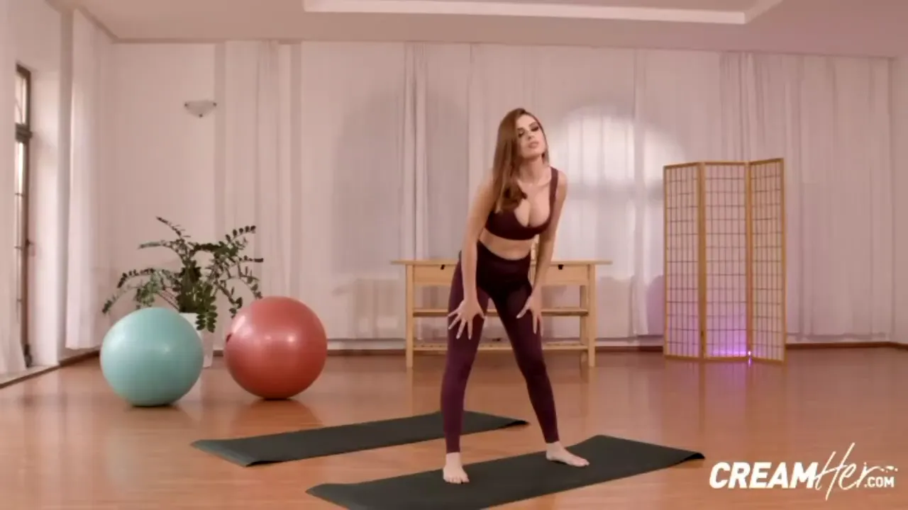 Fiery Redhead Swaps Fitness for Fun in this Amateur Adventure