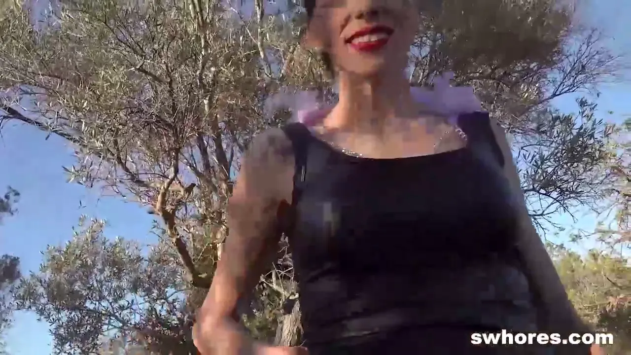 Tattooed Brunette Enjoys Passionate Encounters in the Car