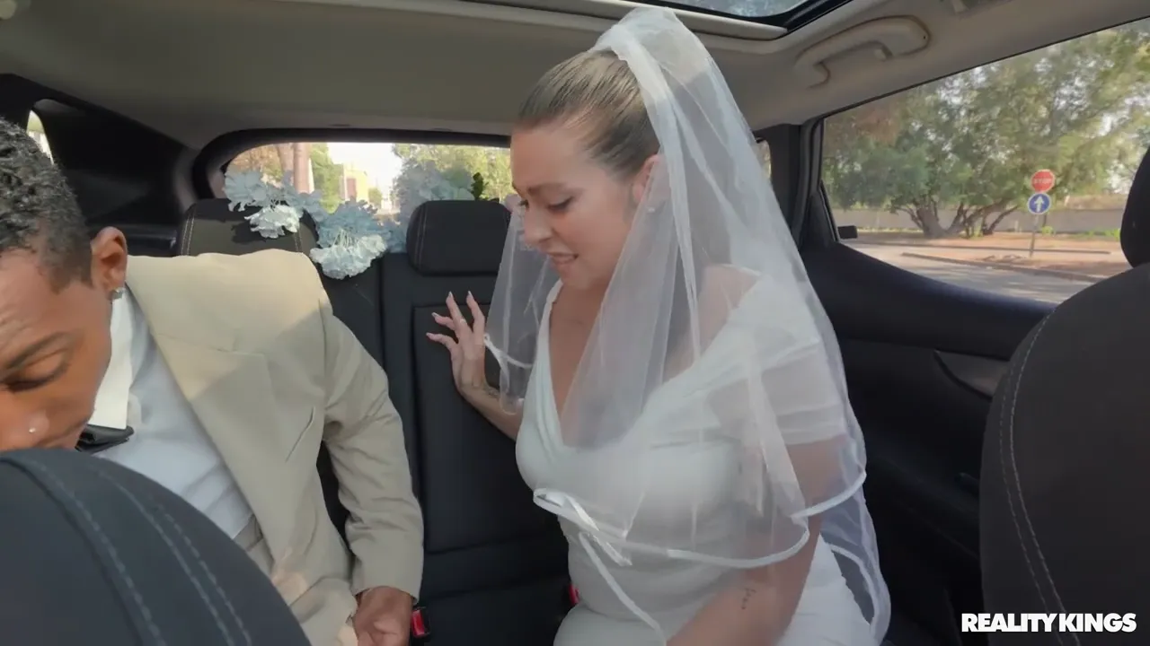 Curvy Bride Gives Driver a Sensational Oral Experience