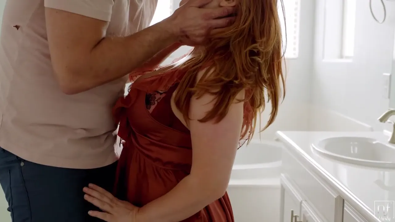 Curvy Redhead with Big Breasts Seeks Morning Passion