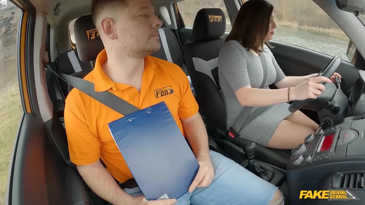 Seductive Woman Gives a Steamy Blowjob in the Car