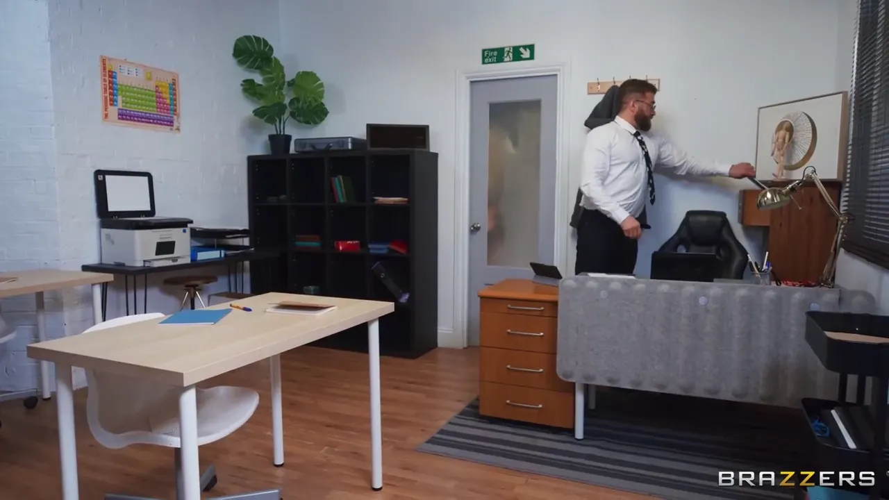 Blonde Beauties Take Turns Pleasuring Their Colleague