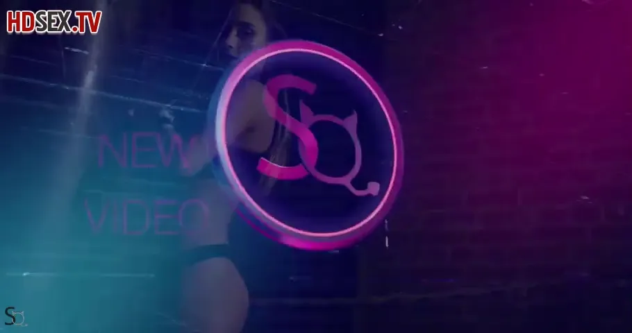 Stunning Brunette with Tattoos and Big Breasts Delivers Captivating Solo Performance