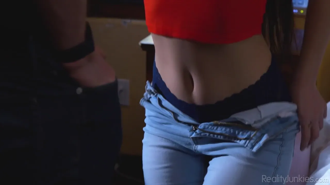 Asian Beauty Delights with Passionate Oral Skills