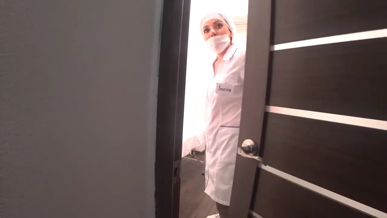 Exciting Oral Encounter: Nurse Pleasing an Aroused Patient