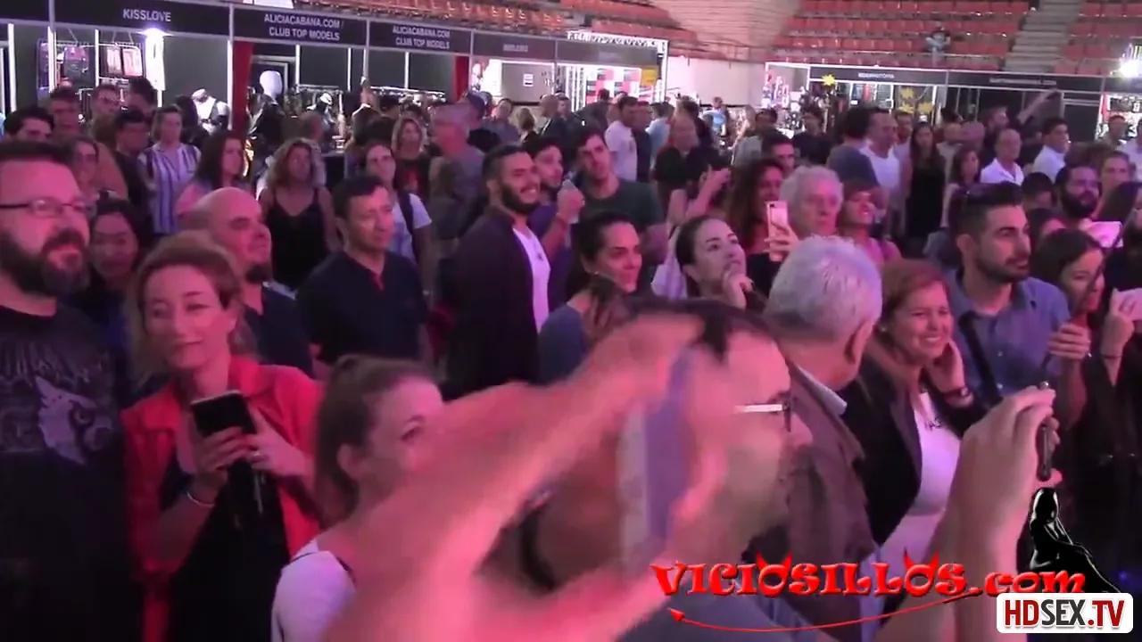 Party Play: Girls Share One Guy for an Unforgettable Night