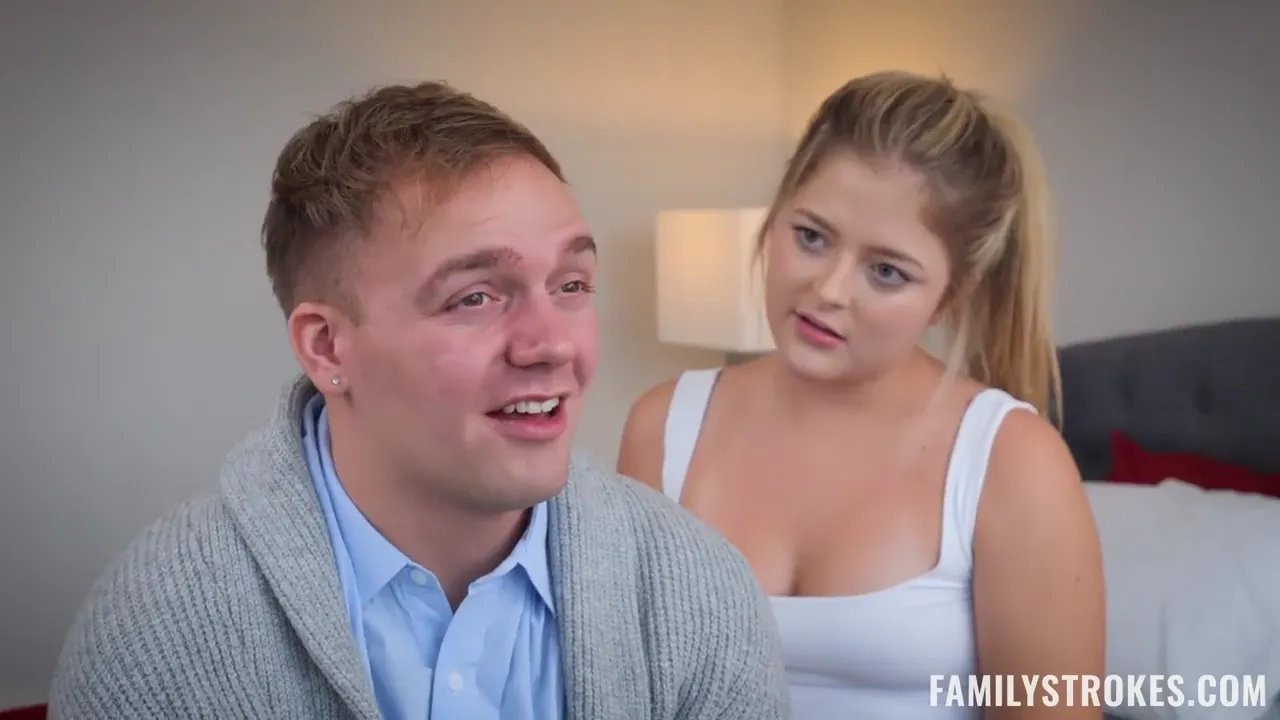 Two Curvy Girls Give One Lucky Guy an Intense Oral Experience
