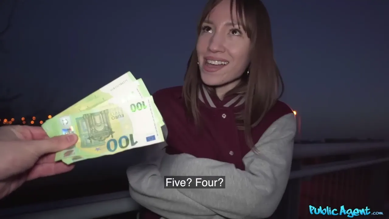 Offering Cash to a Stranger for an Unforgettable Experience