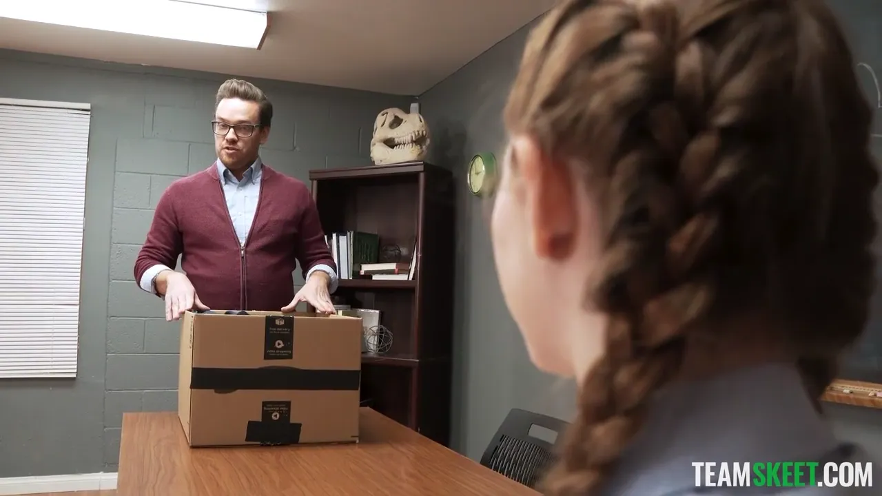 College Girl in Stockings Delivers an Incredible Oral Experience to Her Professor