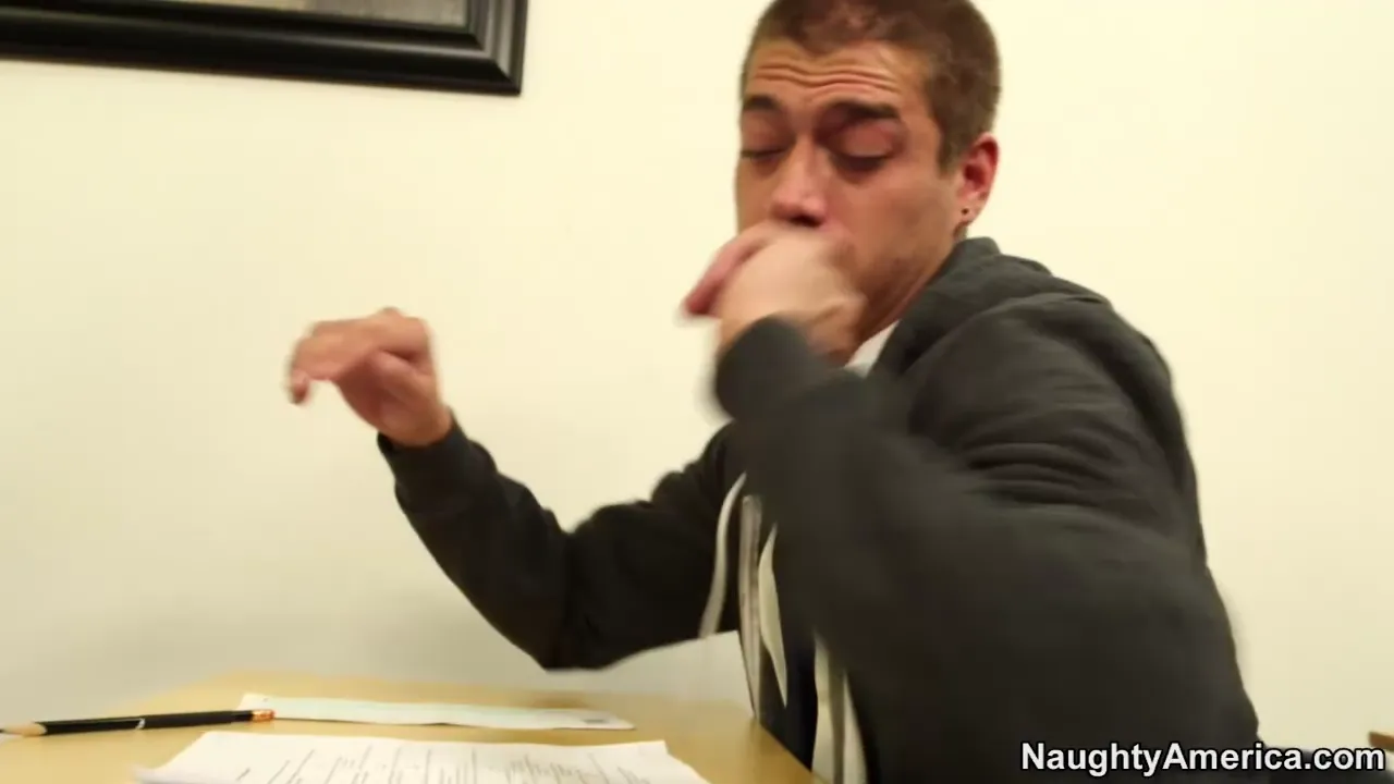 Curvy Teacher Delivers an Unforgettable Blowjob Experience