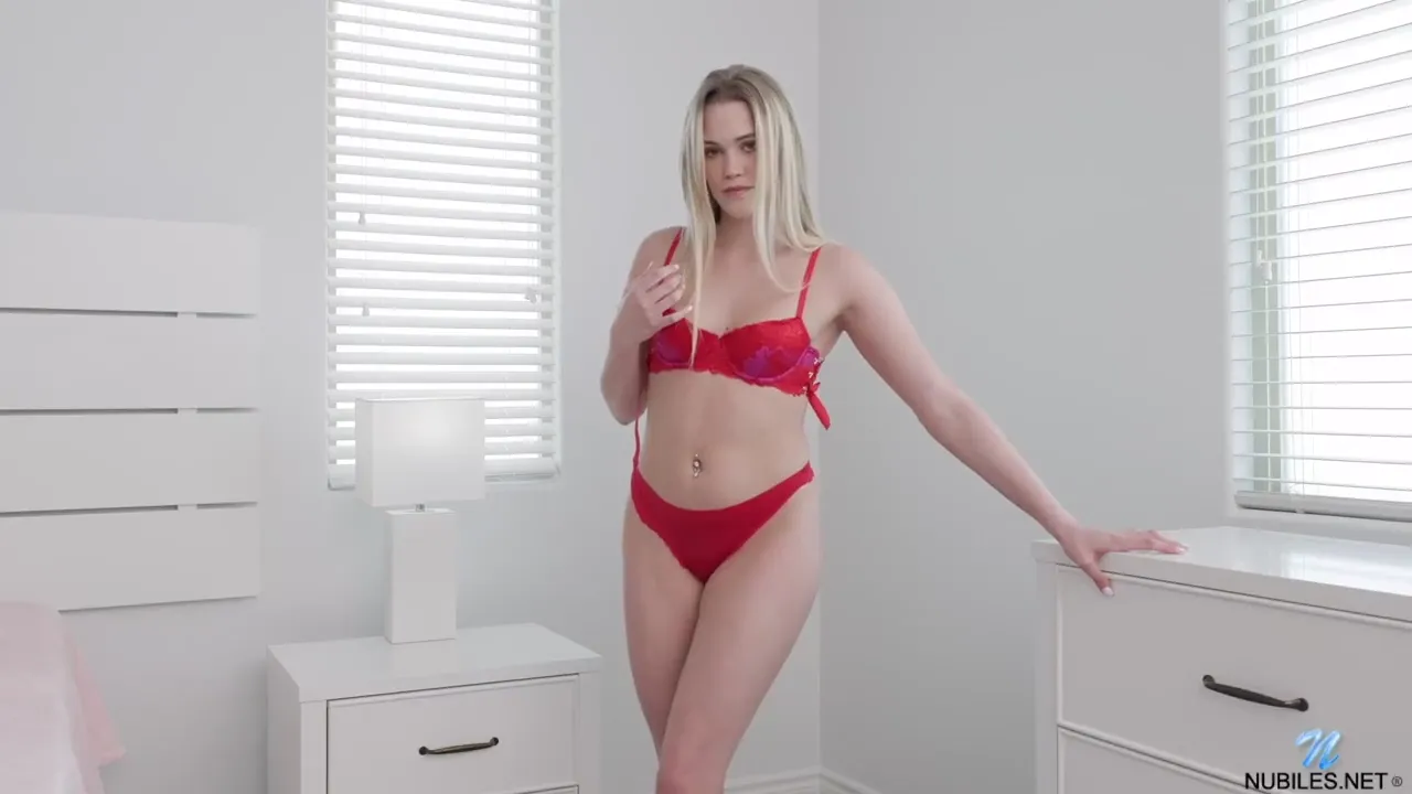 Sensual Solo Vibrator Play: A Delightful Orgasm Experience
