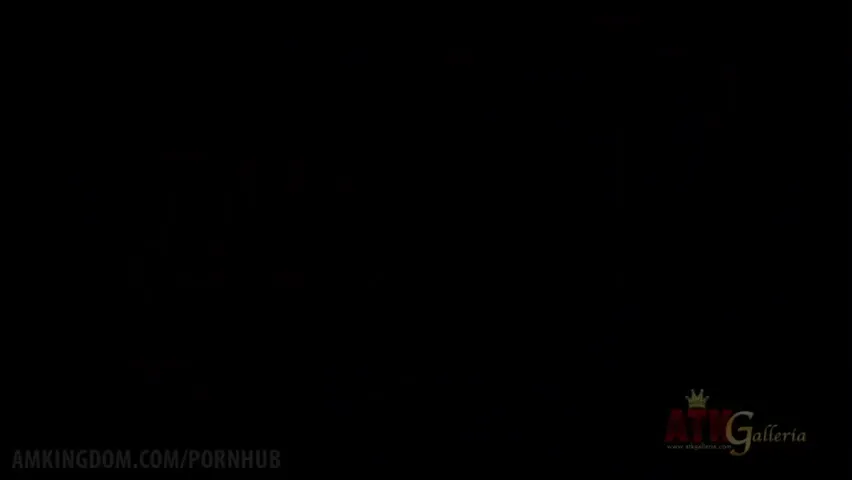 Blonde Beauty with Big Breasts Performs Solo in Front of the Webcam
