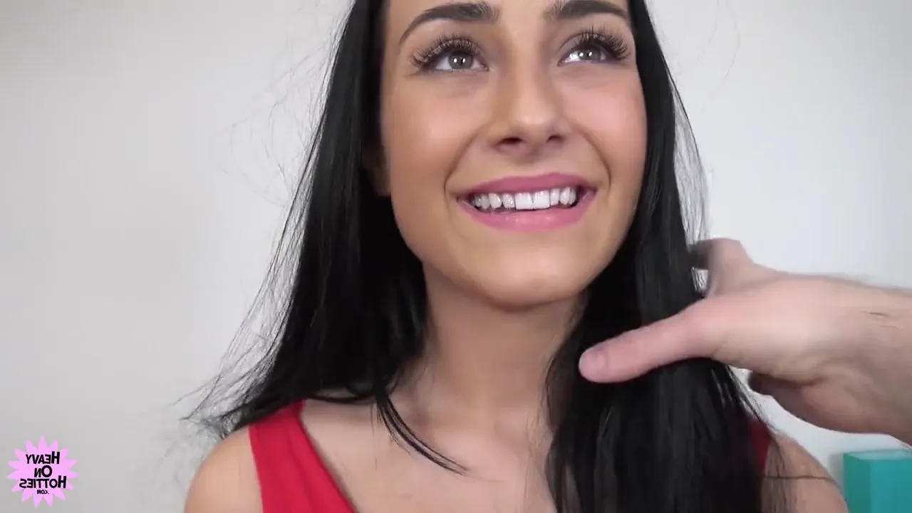Czech stunner Anna Rose receives a hearty facial following a vigorous session of intercourse.